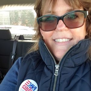 Meet your Posher, Erika